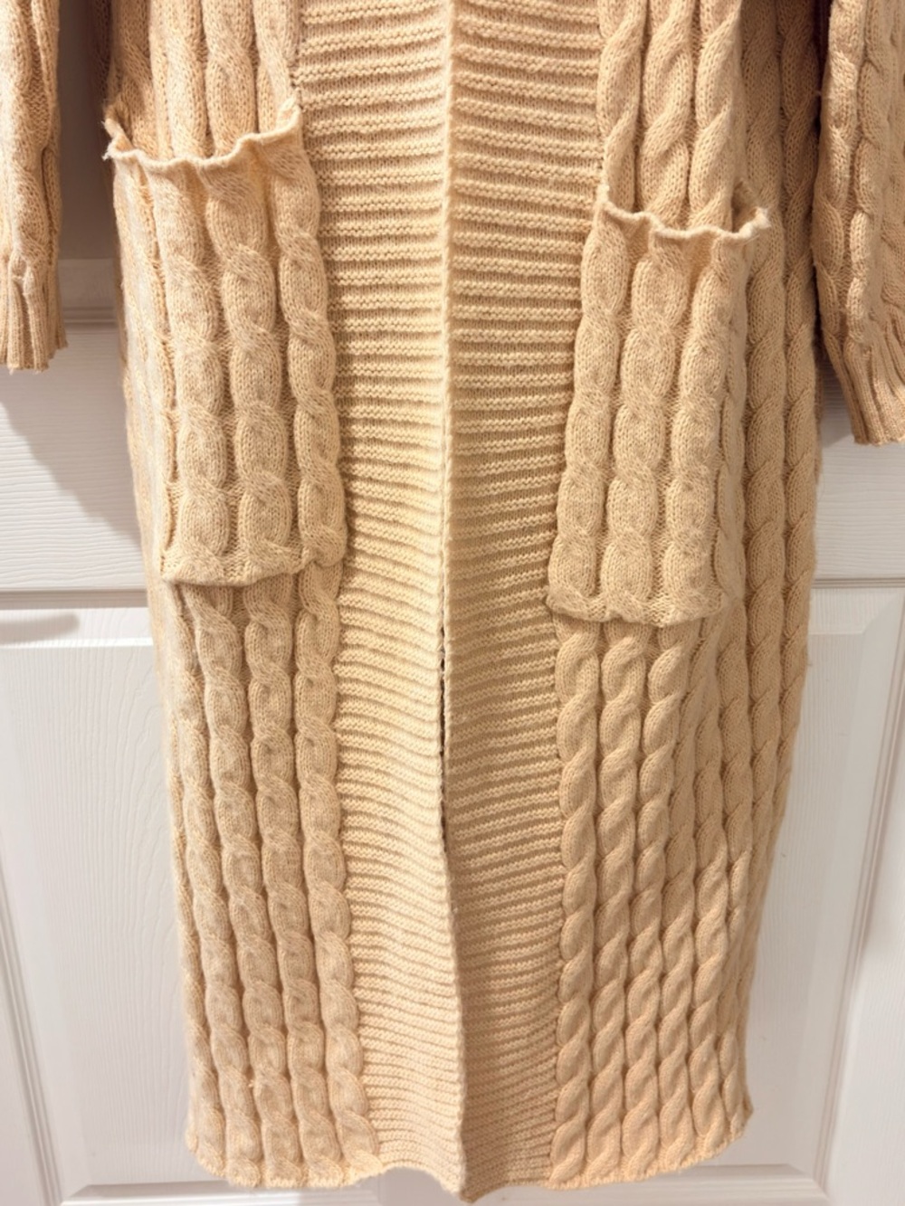 Source Unknown Long Cable-Knit Cardigan - Cream/ Oversized - Picture 6 of 7